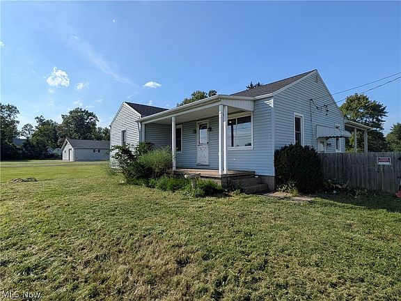 2nd image of 41386 Schadden Rd
