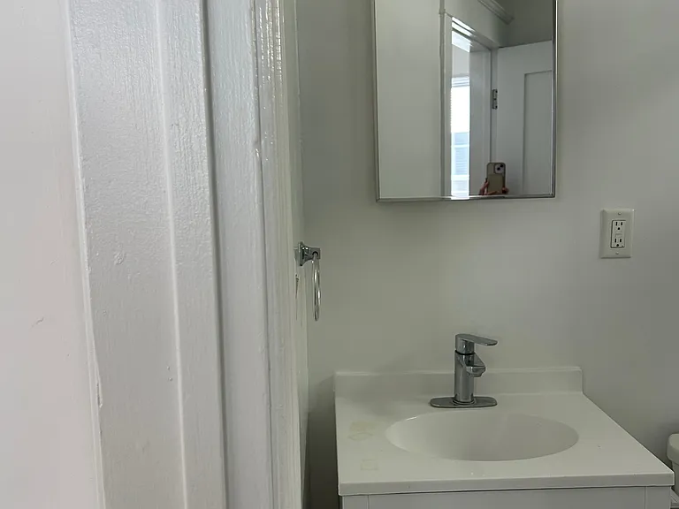 845 S Normandie Ave #20 — Photo 11