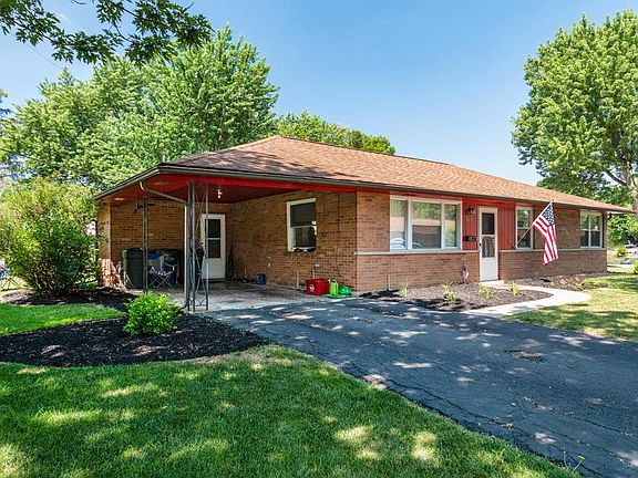 2nd image of 3431 Tudor Ln