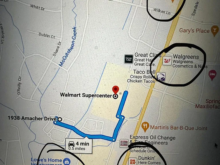 Walmart, Low's and restaurants at walking distance