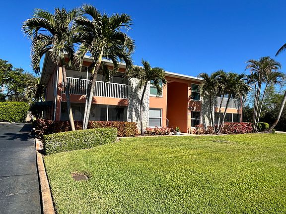 3rd image of 965 Morningside Dr APT 2W