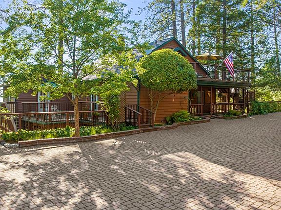 3rd image of 5821 Spanish Flat Rd