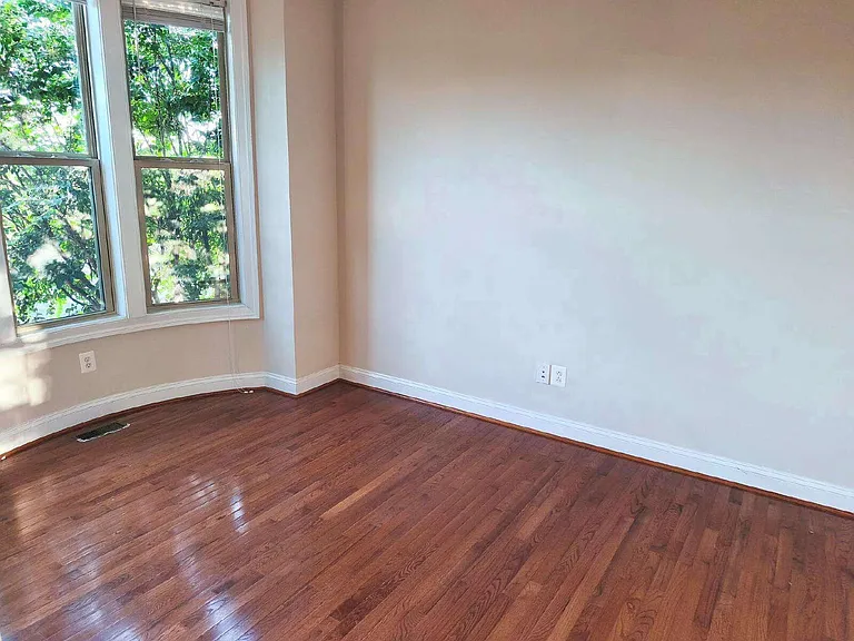 20792 Exchange St — Photo 9