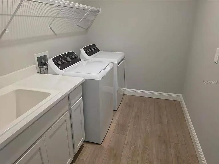 2212 Sienna Spruce St — Photo 29