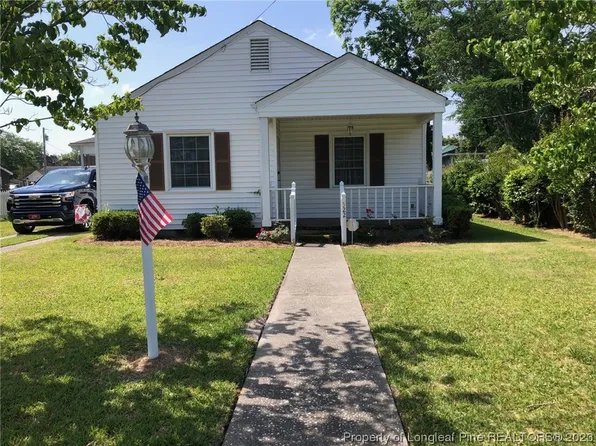 522 E 16th St, Lumberton, NC 28358