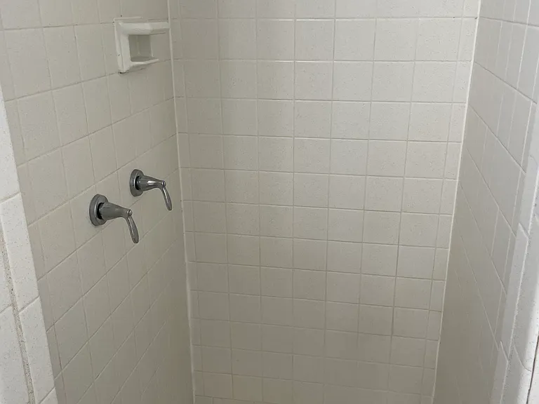 4922 California St #5 — Photo 18