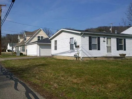 22 Avon Pl — Photo 14