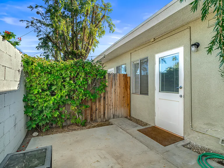 74210 Candlewood St #3 — Photo 25