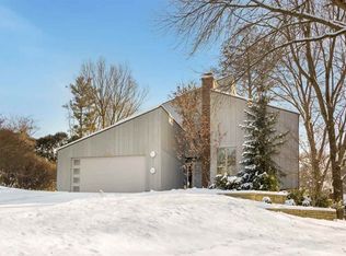 2029 Rochester Ct, Iowa City, IA 52245