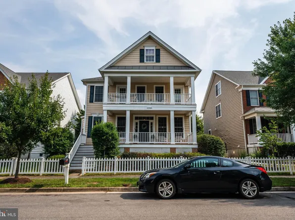 25162 Justice Dr, Chantilly, VA 20152