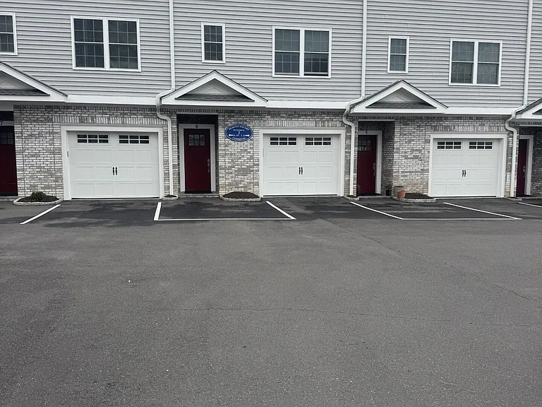 2 Beacon Sq #5 — Photo 1