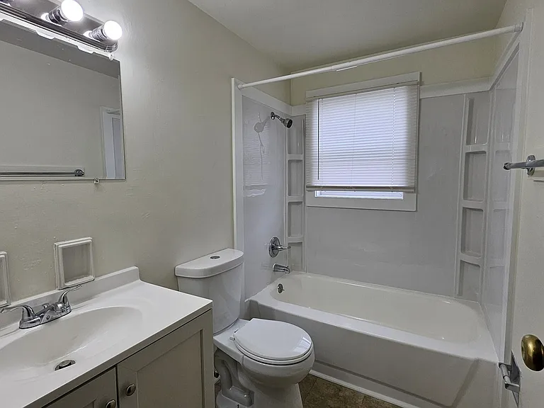 8254 Meadowlark Dr — Photo 19