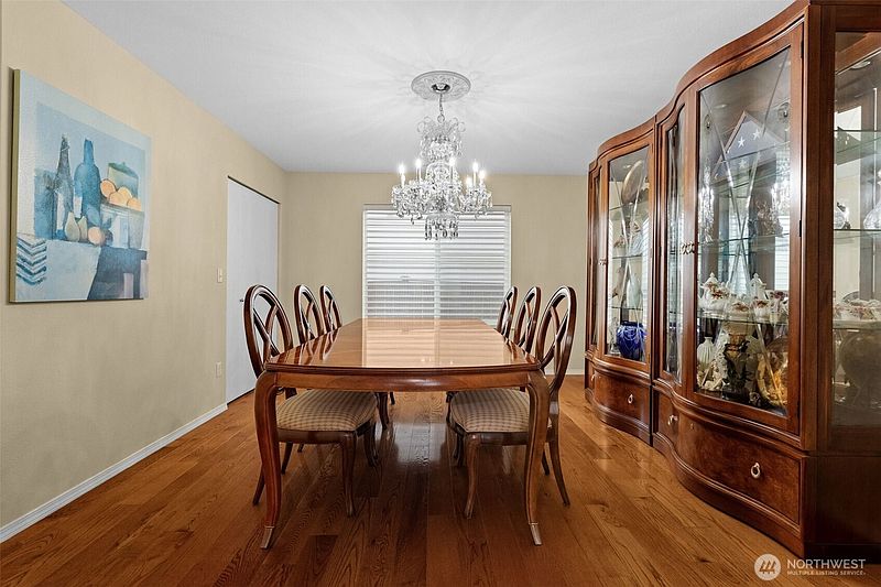 4th image of 9407 185th Street Ct E
