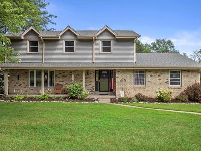 S74W32624 Woodsedge DRIVE, Mukwonago, WI, 53149