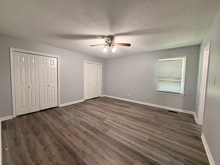 603 Cynthia Ct — Photo 8