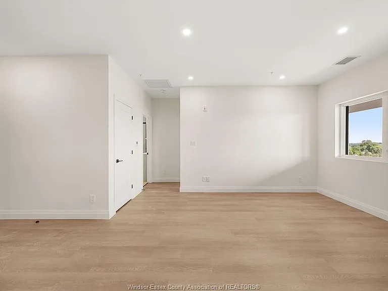 4400 Laurier Pkwy #531 — Photo 7