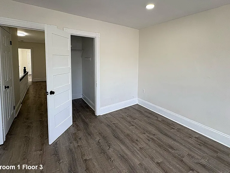 377 S Main St #2 — Photo 7