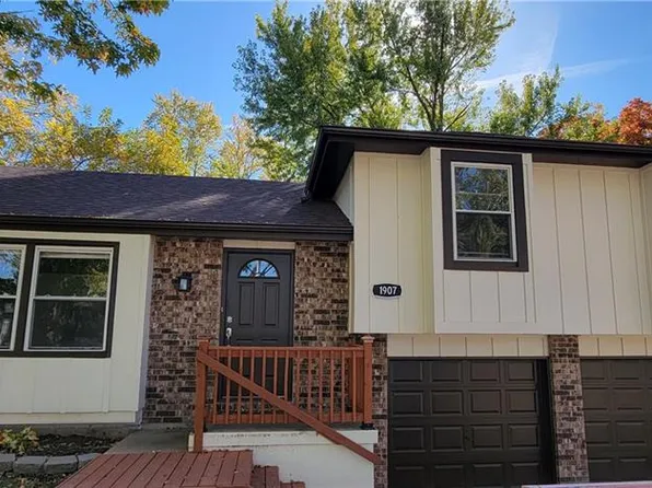 1907 Karlton Way, Excelsior Springs, MO 64024