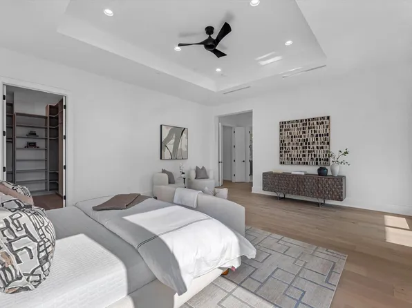 963 W 41st St, Houston, TX 77018