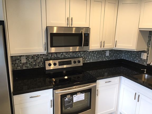 3rd image of 15301 Pembridge Ave APT 74