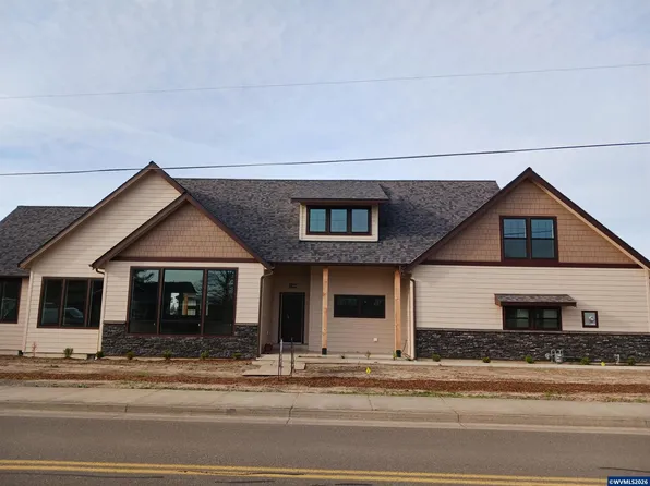 2785 Alexander Ln NE, Albany, OR 97321