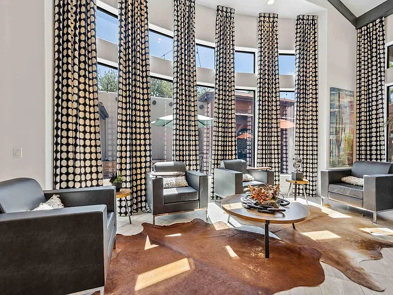 Lazo Apartments — Photo 15