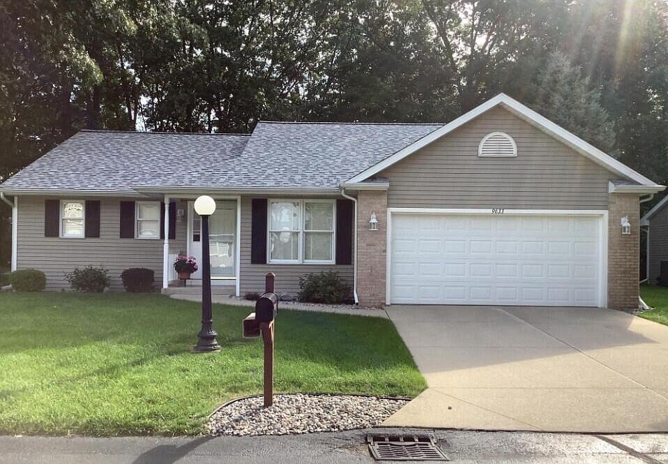 1st image of 9633 Sterling Oaks Dr