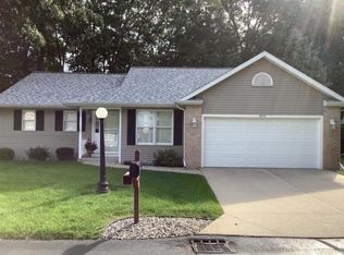 9633 Sterling Oaks Dr, Portage, MI 49002