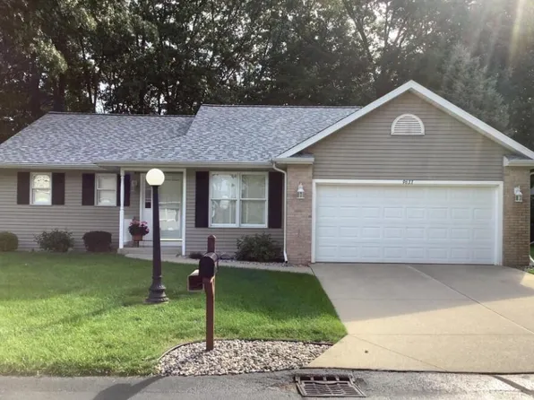 9633 Sterling Oaks Dr, Portage, MI 49002