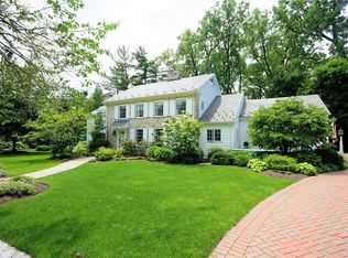 22700 Calverton Rd, Shaker Heights, OH 44122