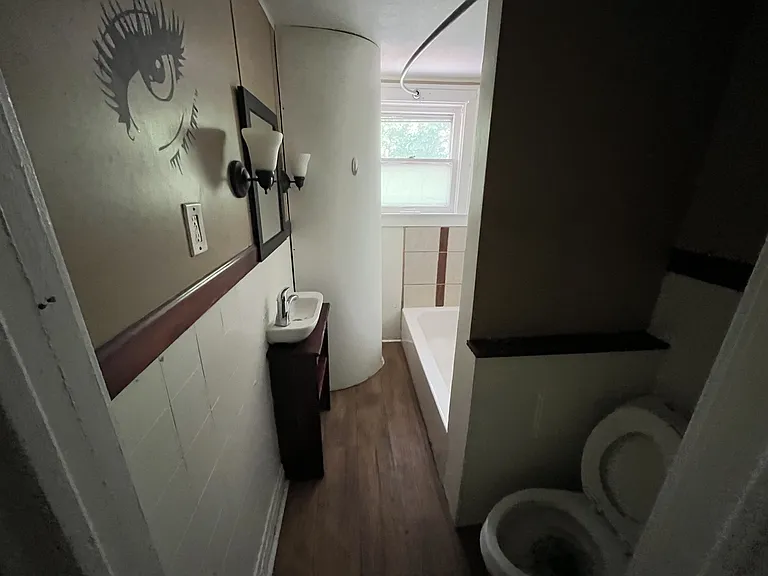 111 Myrtle St #2 — Photo 7
