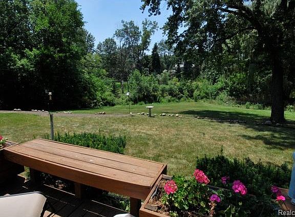 5th image of 29559 Pipers Ln
