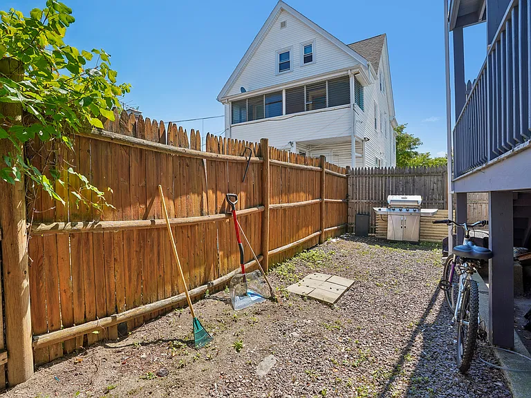 9 Porter St #3 — Photo 20