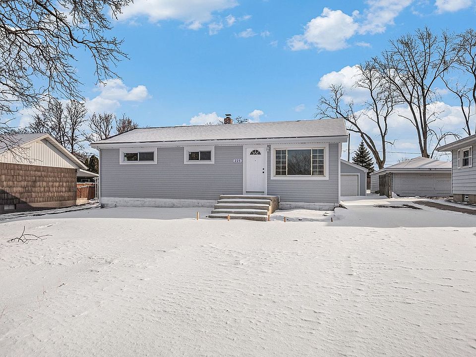 1st image of 225 Sunrise Ave