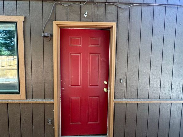 450 W 4th St APT 4