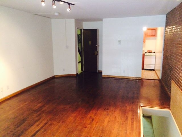 1st image of 32 W 73rd St APT 1A
