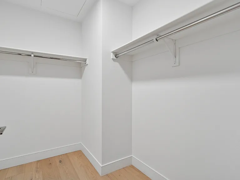 312 W 43rd St #34H — Photo 13