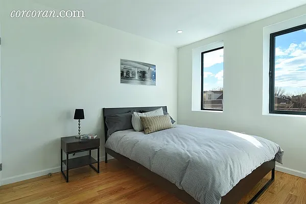 Rented by Corcoran | media 11