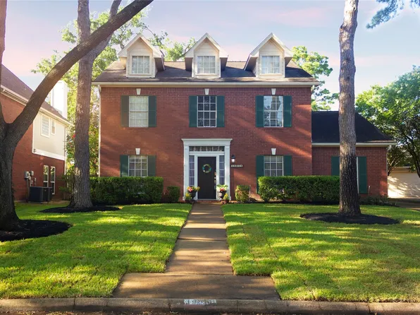14919 Forest Trails Dr, Houston, TX 77095