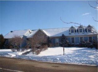 846 Fox Chase Rd SW, Rochester, MN 55902