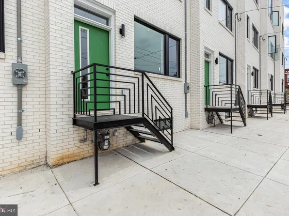 2715 Lefevre St, Philadelphia, PA 19137