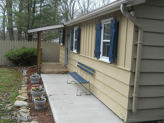 4th image of 8742 Sherwood Dr