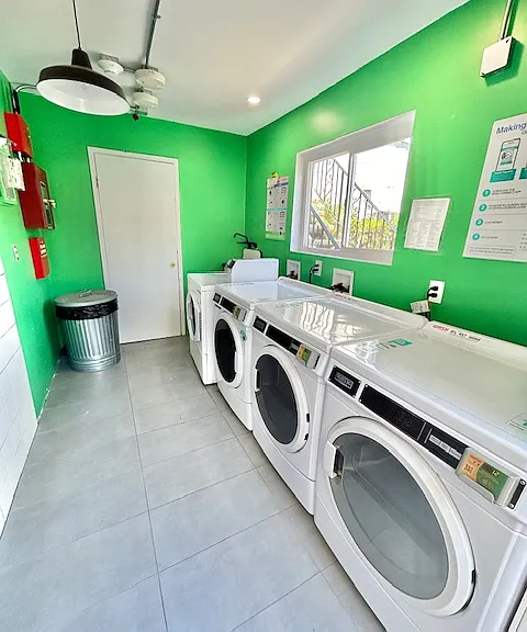 4050 Swift Ave #17 — Photo 14