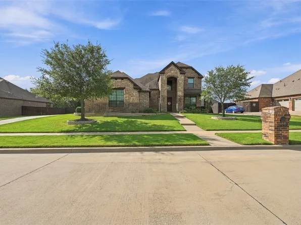 309 Covington Ln, Ovilla, TX 75154