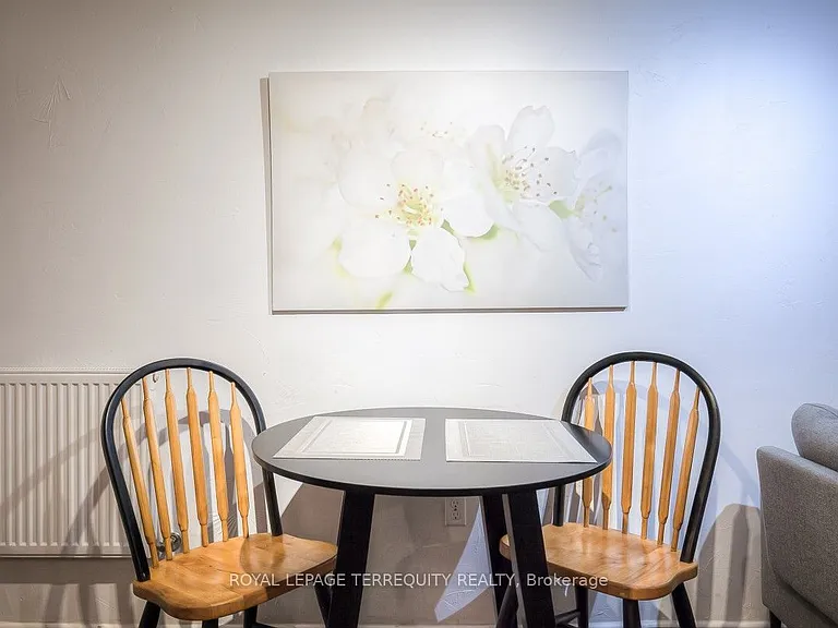 26A Scarlett Rd #BASEMENT — Photo 11