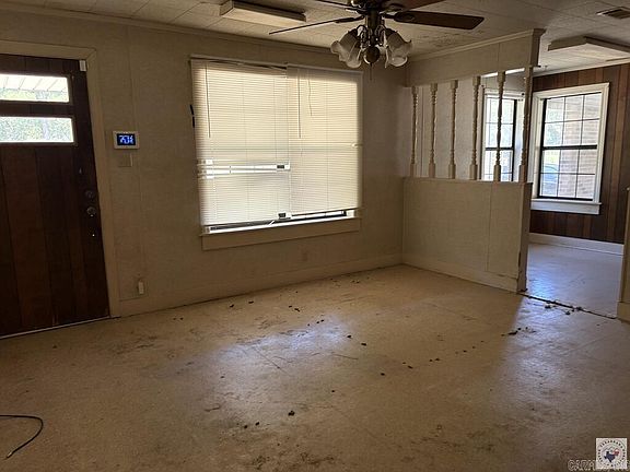 2nd image of 601 Columbia County Rd #200