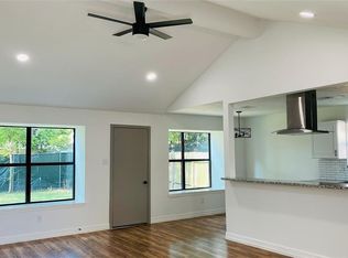 3230 Dragonwick Dr, Houston, TX 77045