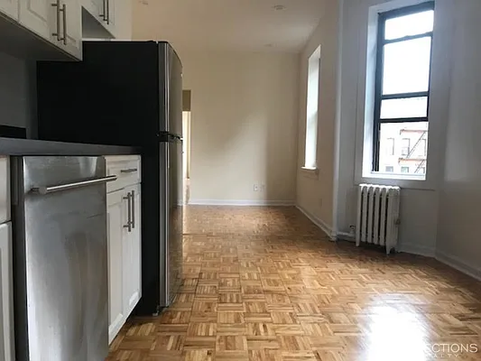 Rented by City Connections Realty | media 23