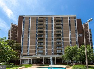 6800 Fleetwood Rd APT 320, Mc Lean, VA 22101