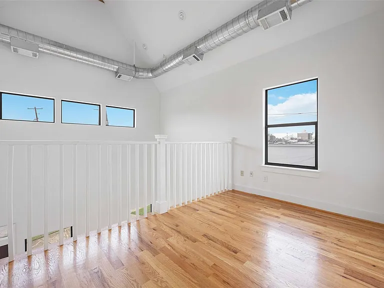 1617 Dumble St #A — Photo 11